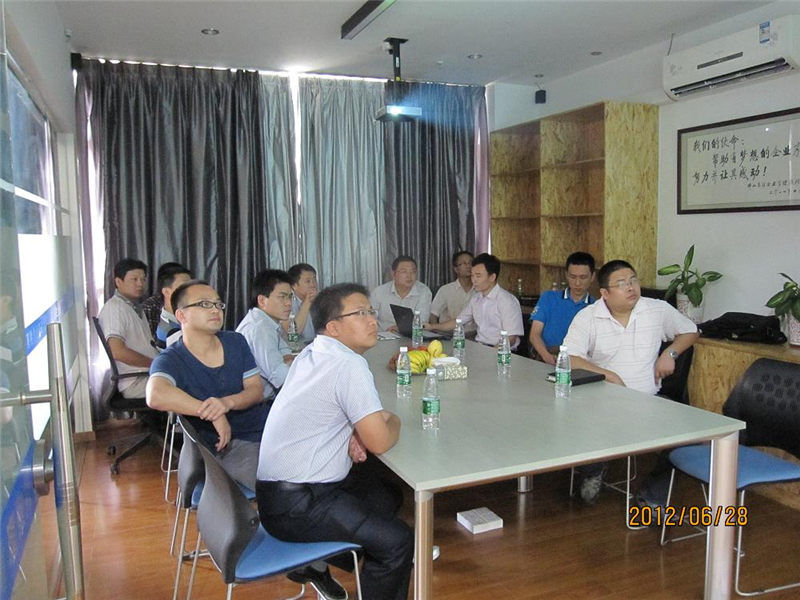 毅豐電器黃總及管理層到我司交流分享！