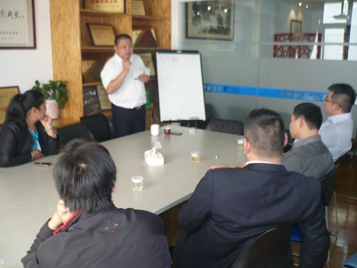 組織參觀優(yōu)秀企業(yè) 促進企業(yè)學習交流