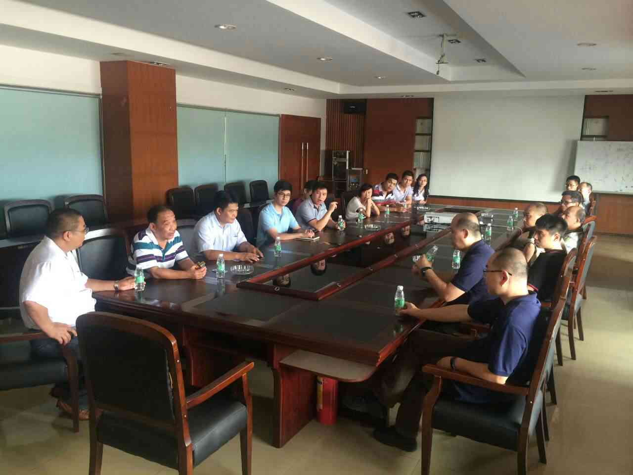 現(xiàn)場(chǎng)交流體驗(yàn) 讓事實(shí)說(shuō)話